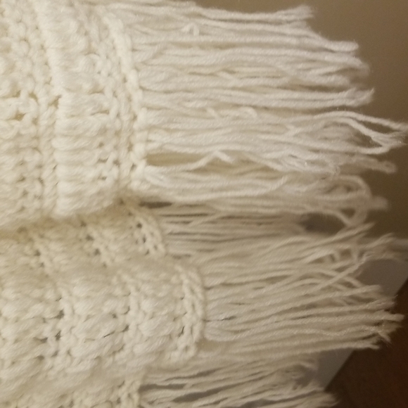 CORE ALLURE❣️Absolutely delightful cape - Picture 8 of 8